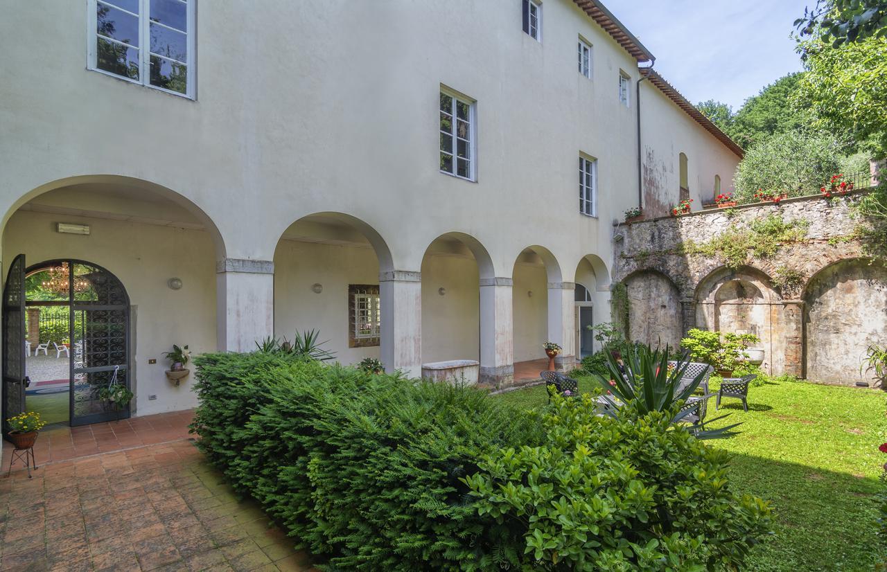 Casa Diocesana Di Lucca Aparthotel Exterior photo